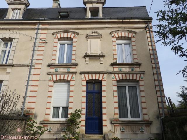 Maison 9 pièces 174 m²