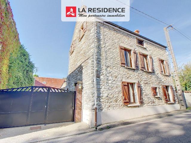 Maison 9 pièces 174 m²