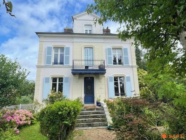 Maison 9 pièces 175 m²