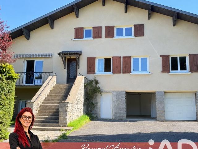 Maison 9 pièces 175 m²