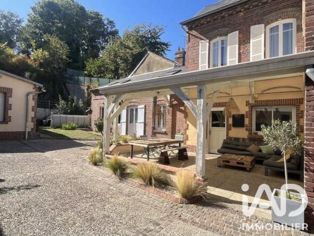 Maison 9 pièces 175 m²