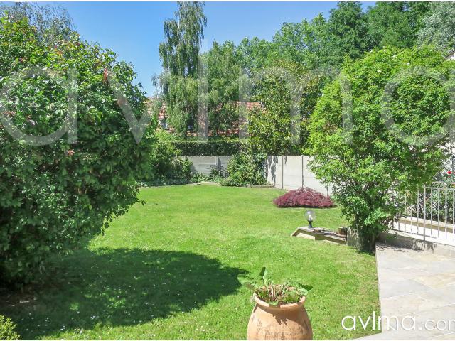 Maison 9 pièces 175 m²