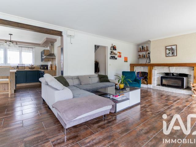 Maison 9 pièces, 175 m² à louer à Arnières sur Iton 27180