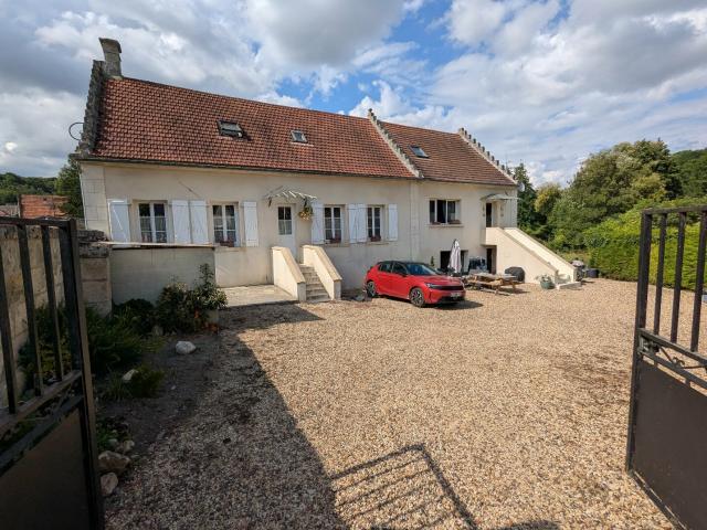 Maison 9 pièces 176 m²