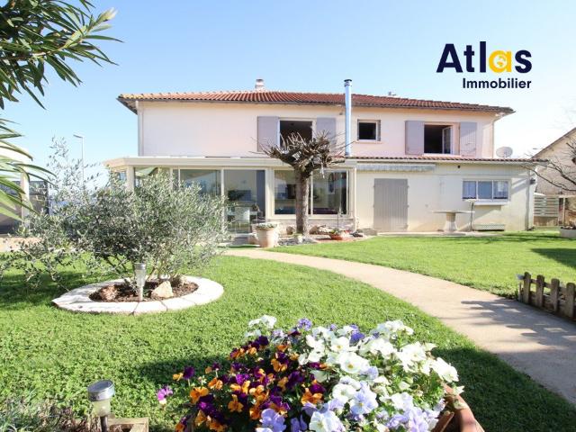 Maison 9 pièces 177 m²