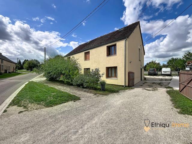 Maison 9 pièces 177 m²