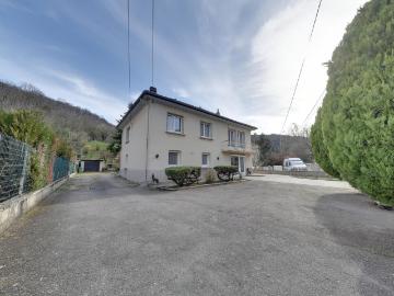 Maison 9 pièces 178 m²