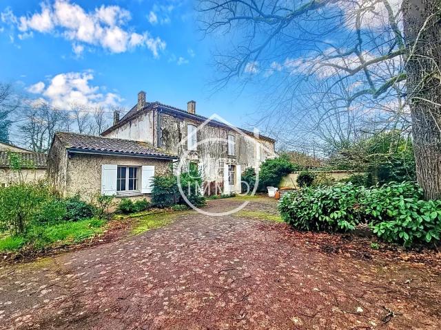 Maison 9 pièces 179 m²
