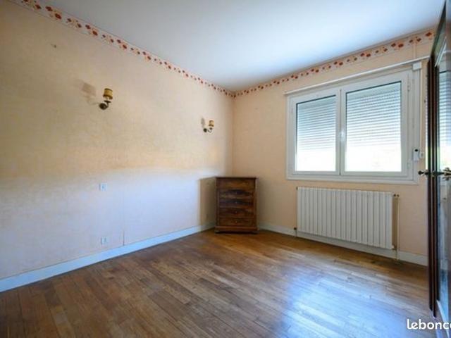 Maison 9 pièces 179 m²