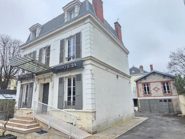 Maison 9 pièces 170 m²