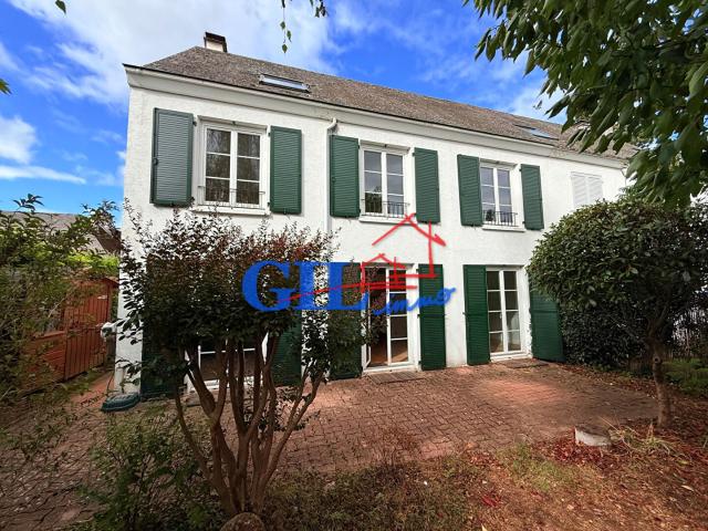 Maison 9 pièces 170 m²