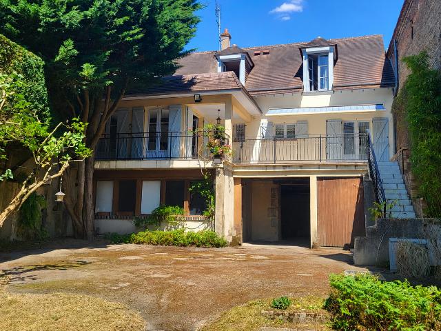 Maison 9 pièces 170 m²
