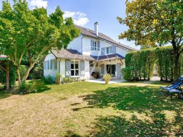 Maison 9 pièces 184 m²