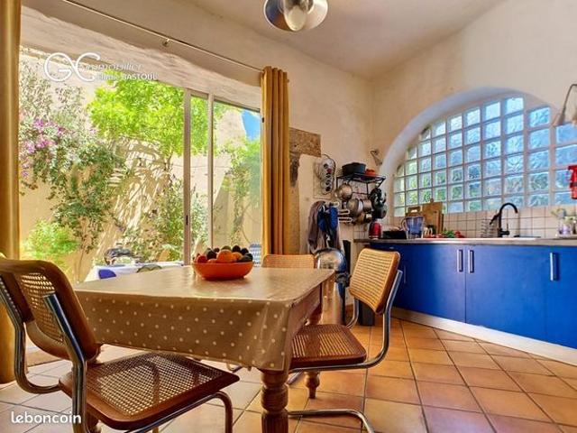 Maison 9 pièces 184 m²