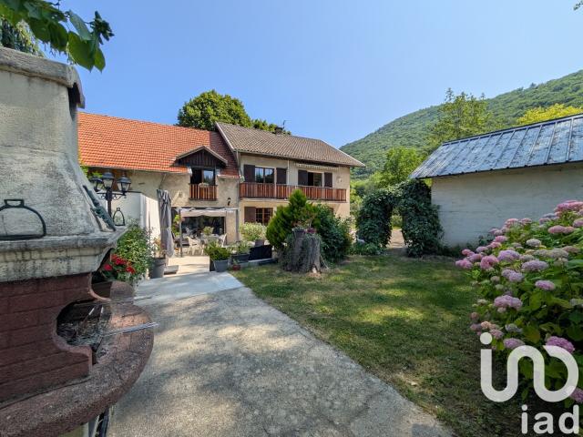 Maison 9 pièces 184 m²
