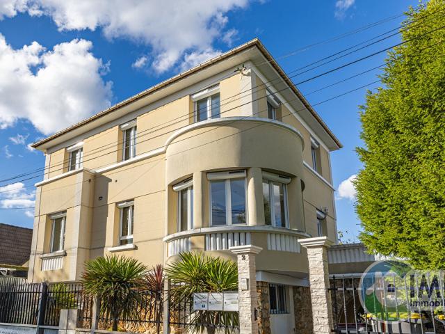 Maison 9 pièces 184 m²