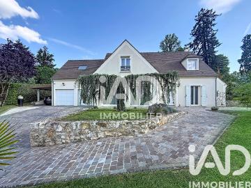 Maison 9 pièces 185 m²