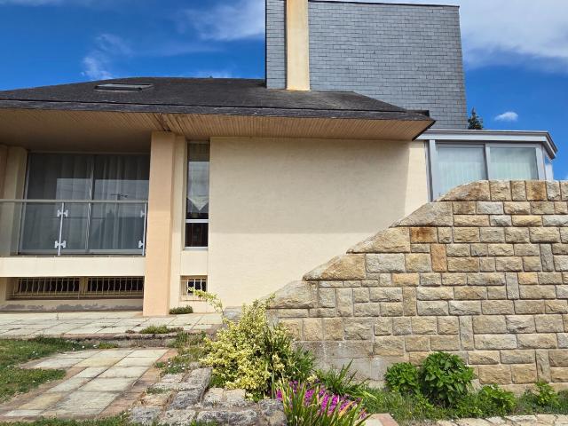 Maison 9 pièces 185 m²