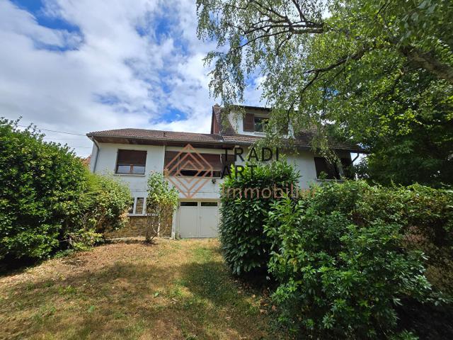Maison 9 pièces 185 m²