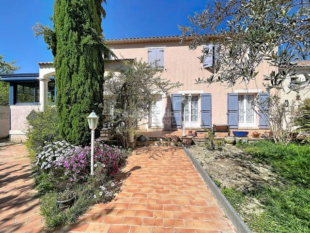 Maison 9 pièces 187 m²