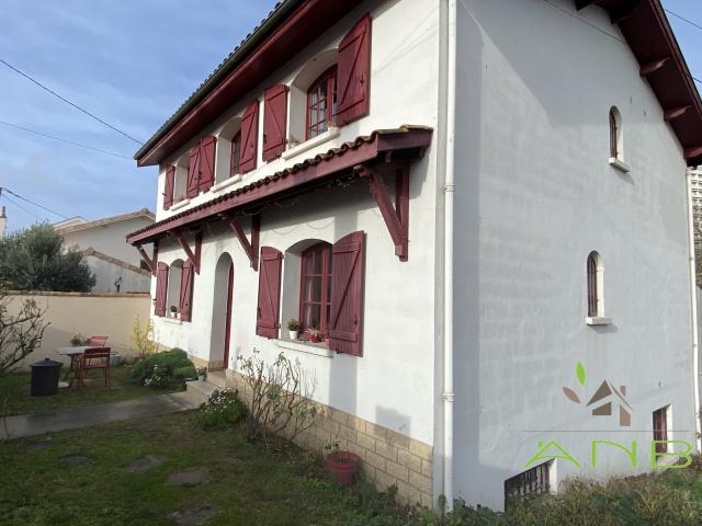 Maison 9 pièces 188 m²