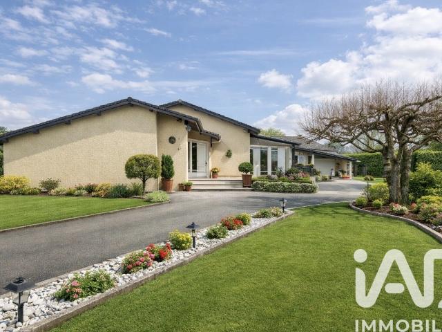 Maison 9 pièces 180 m²