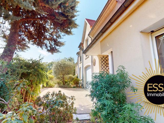 Maison 9 pièces 180 m²