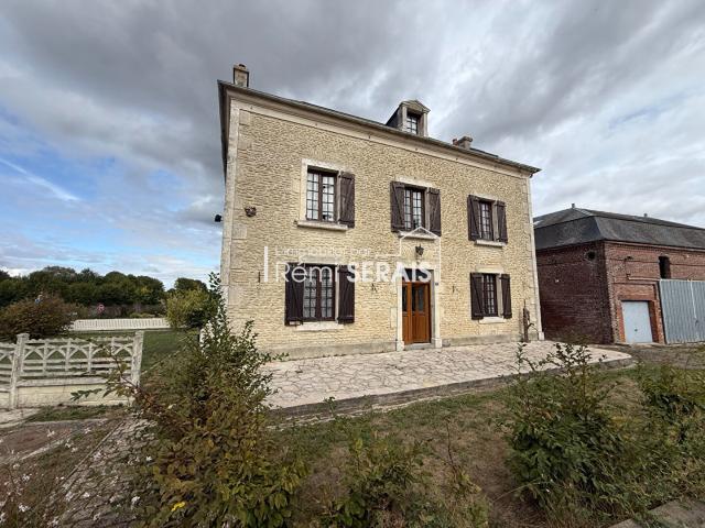 Maison 9 pièces 180 m²