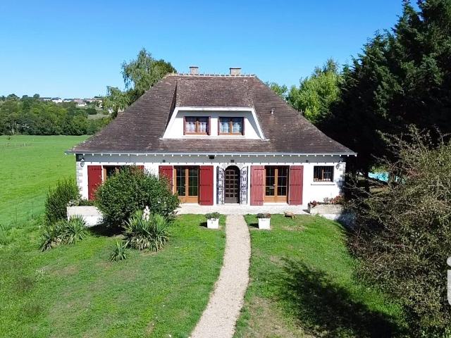 Maison 9 pièces 180 m²
