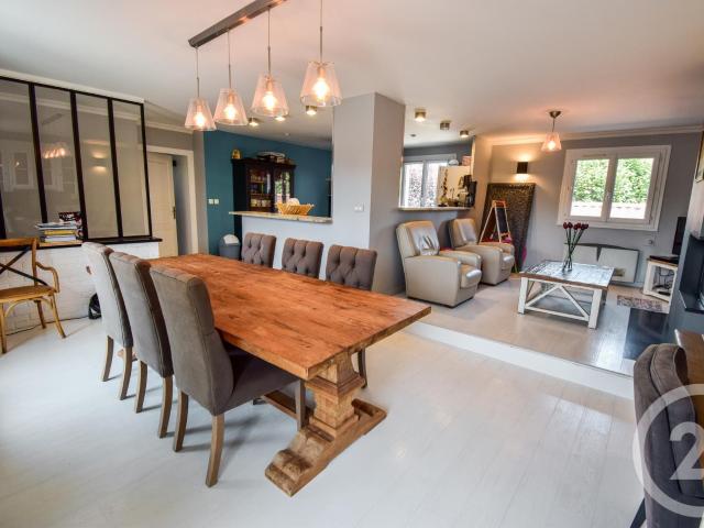 Maison 9 pièces 180 m²