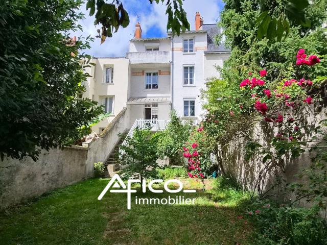 Maison 9 pièces 180 m²