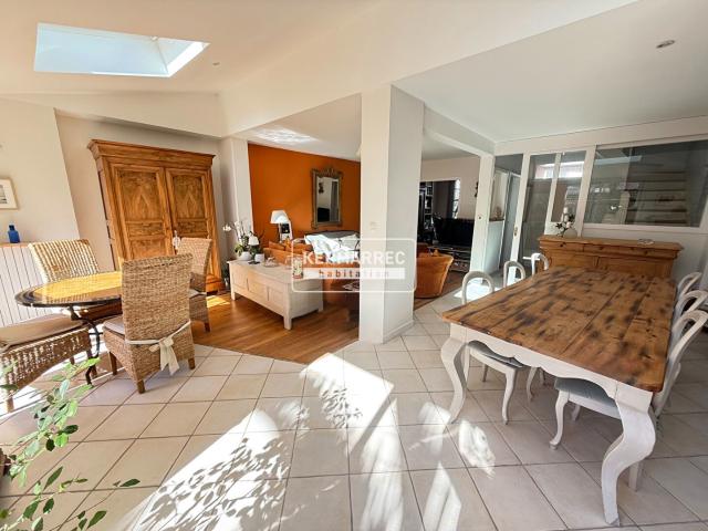 Maison 9 pièces 180 m²