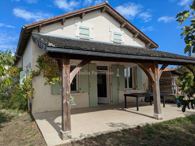 Maison 9 pièces 180 m²