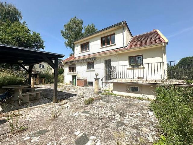 Maison 9 pièces 181 m²