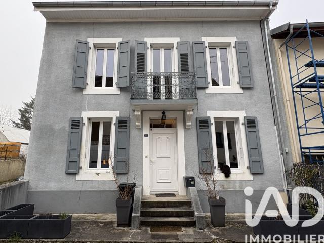 Maison 9 pièces 181 m²