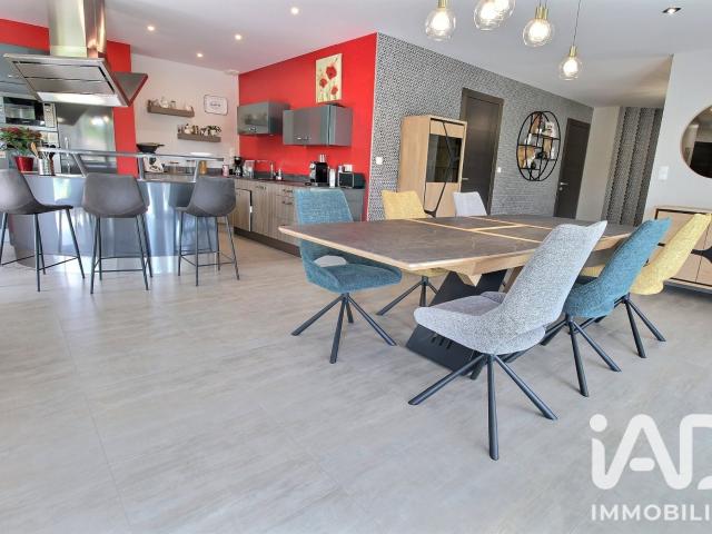 Maison 9 pièces 182 m²