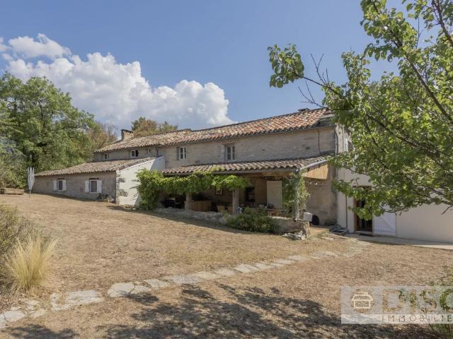 Maison 9 pièces 182 m²