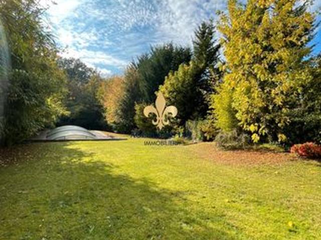 Maison 9 pièces 183 m²