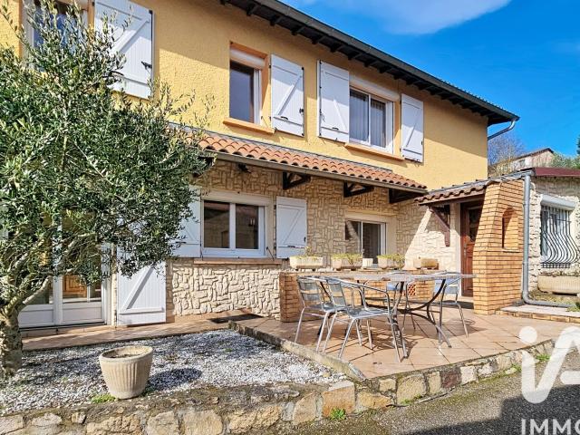 Maison 9 pièces 194 m²