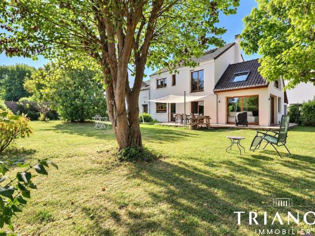 Maison 9 pièces 195 m²