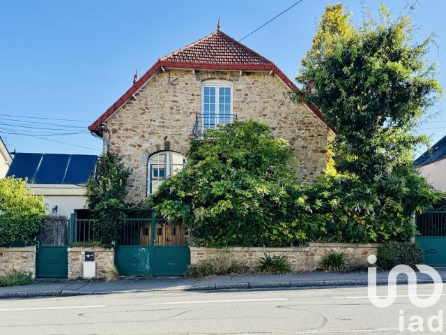 Maison 9 pièces 196 m²