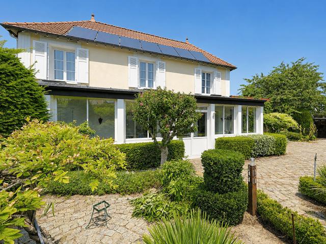 Maison 9 pièces 196 m²