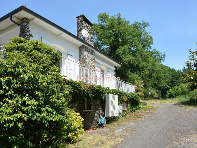 Maison 9 pièces 197 m²