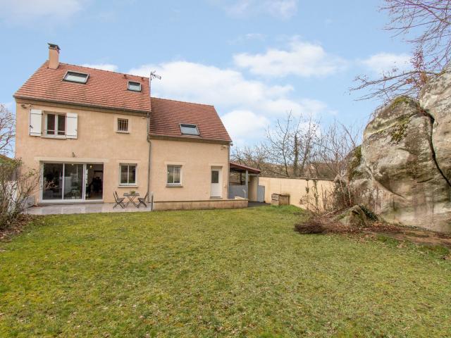Maison 9 pièces 198 m²