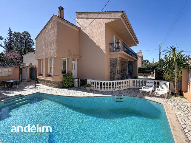 Maison 9 pièces 199 m²