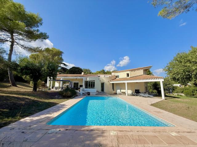 Maison 9 pièces 190 m²