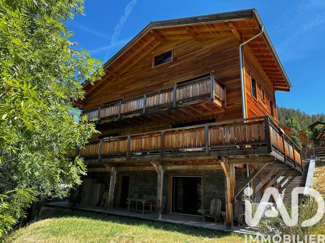 Maison 9 pièces 190 m²