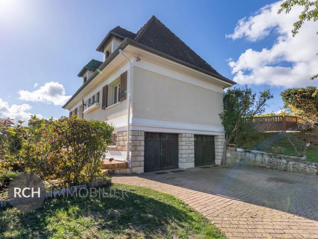 Maison 9 pièces 191 m²