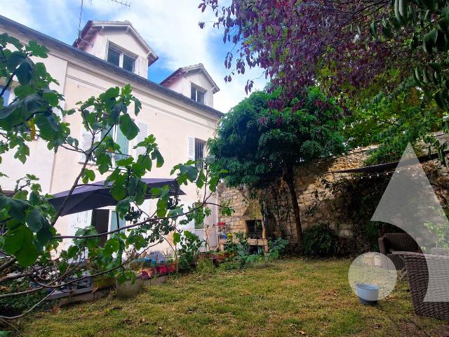 Maison 9 pièces 192 m²