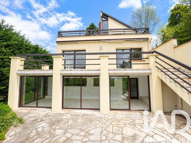 Maison 9 pièces 192 m²
